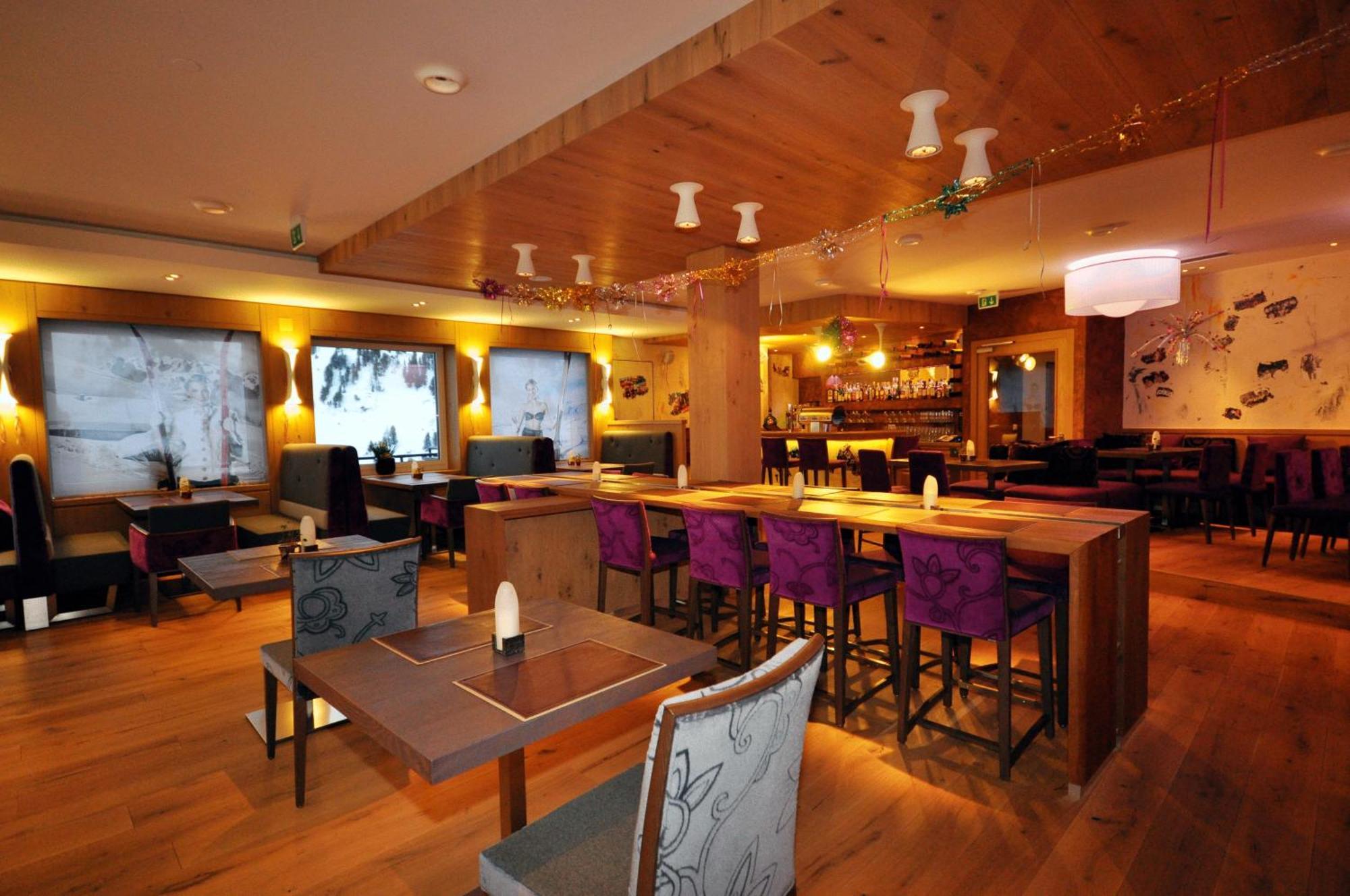 Hotel Kristall Obertauern Exterior photo