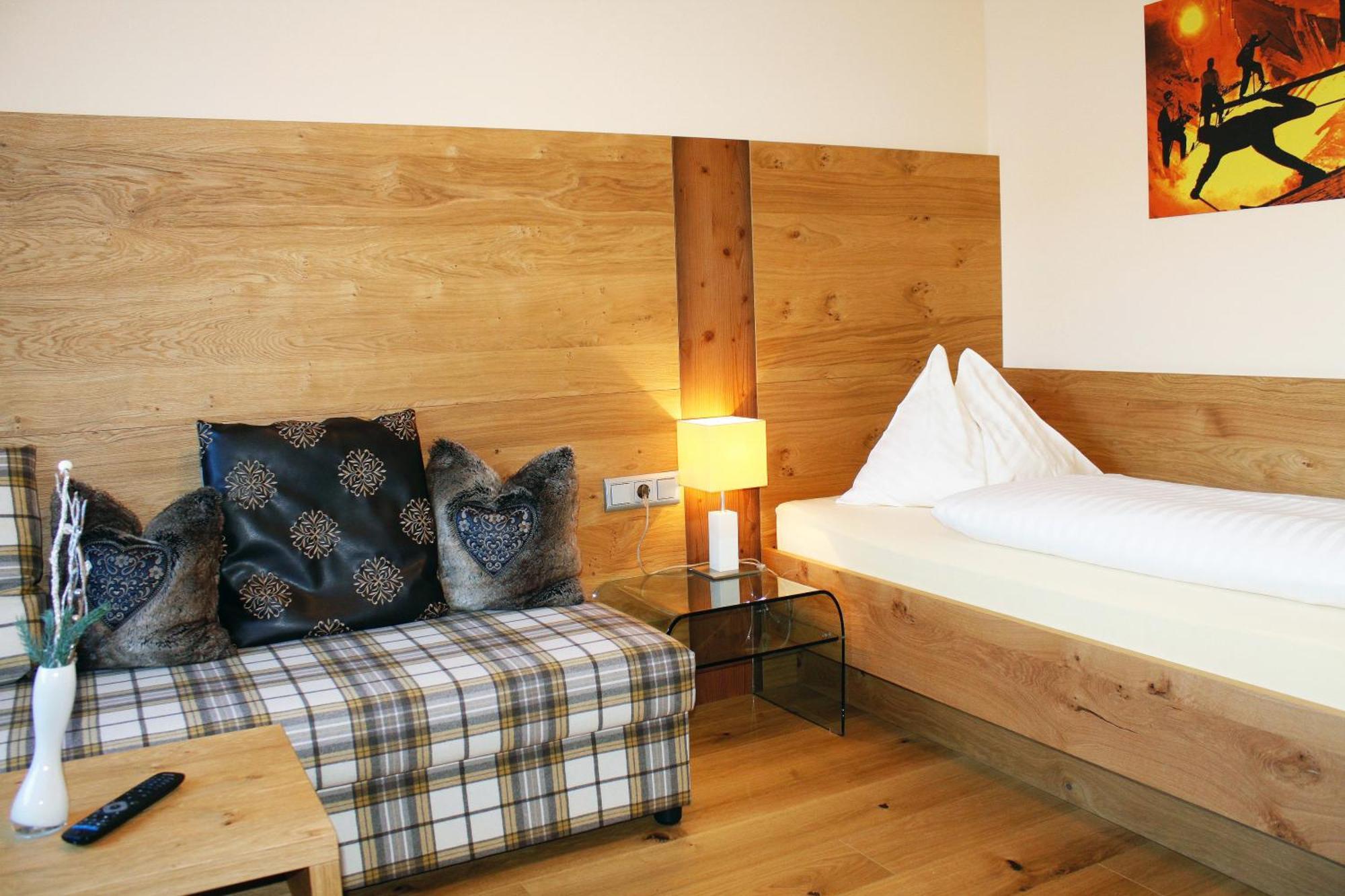 Hotel Kristall Obertauern Room photo